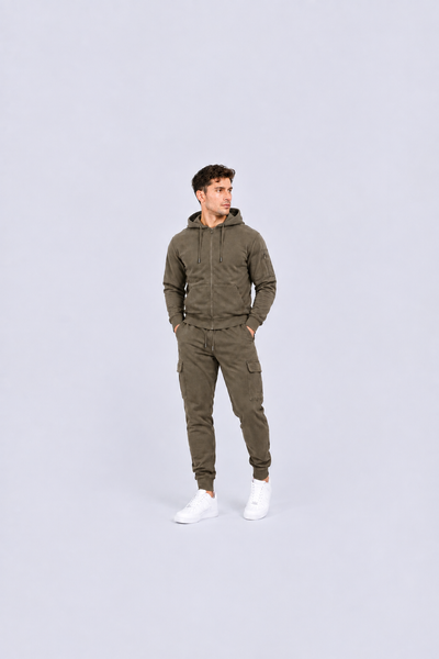 𝐌𝐄𝐍’𝐒 𝐏𝐑𝐄𝐌𝐈𝐔𝐌 𝐓𝐑𝐀𝐂𝐊𝐒𝐔𝐈𝐓𝐒